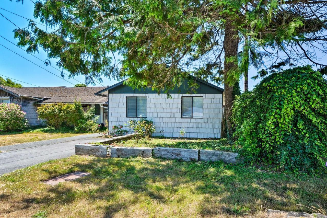 Smith River Vintage Cabin Oceanfront Deck And Views Eksteriør billede