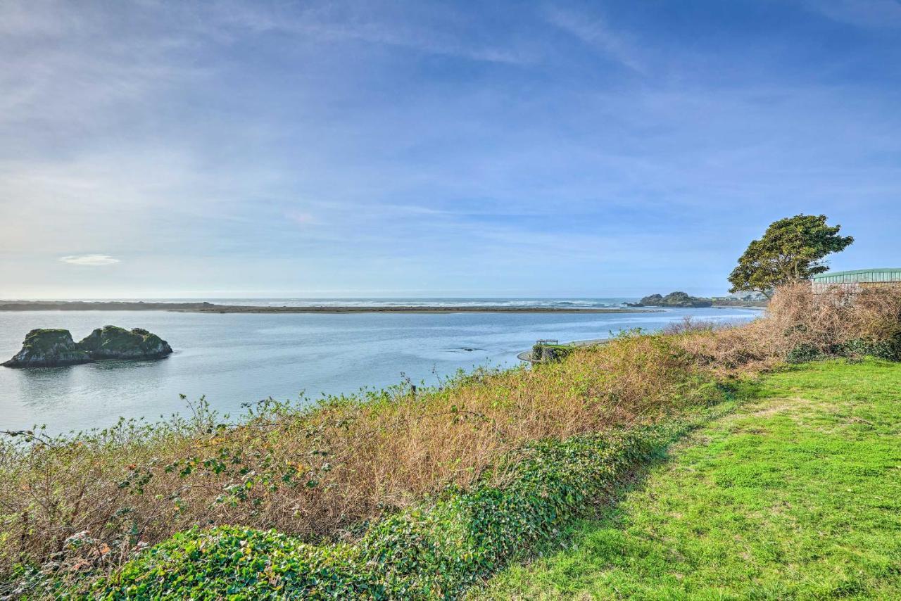 Smith River Vintage Cabin Oceanfront Deck And Views Eksteriør billede
