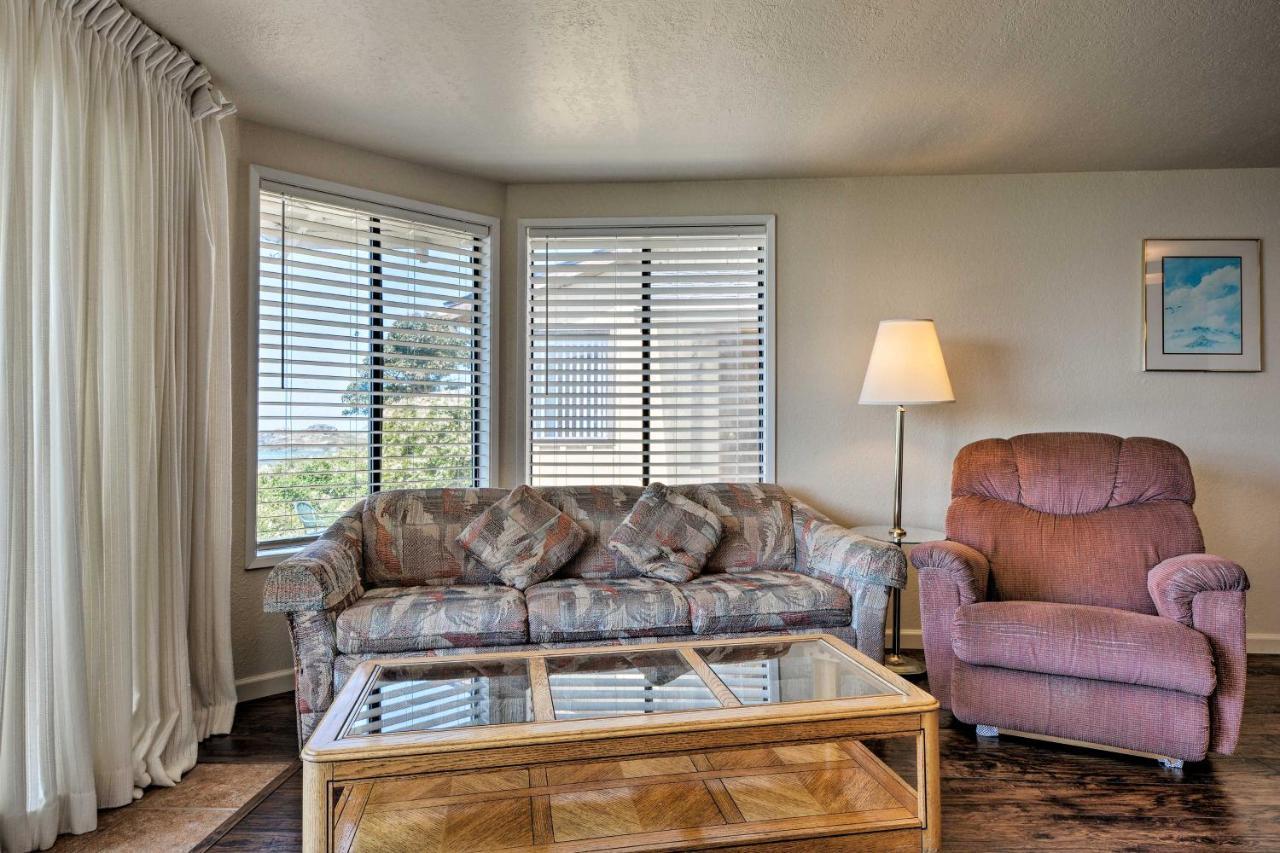 Smith River Vintage Cabin Oceanfront Deck And Views Eksteriør billede