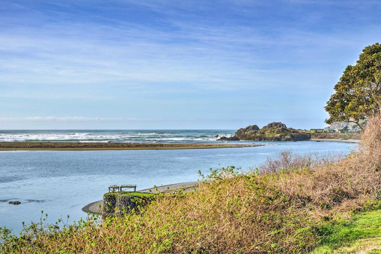 Smith River Vintage Cabin Oceanfront Deck And Views Eksteriør billede