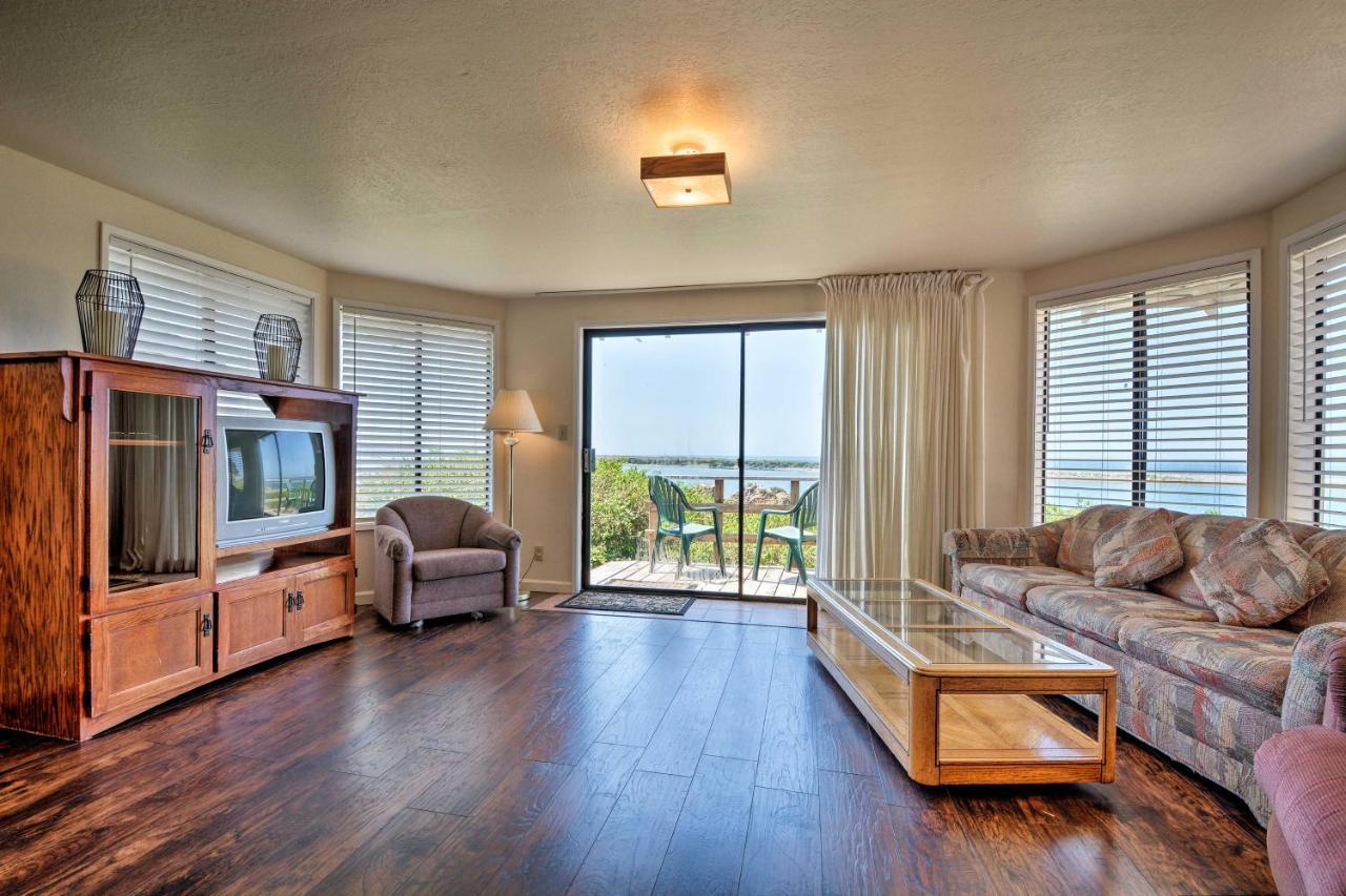 Smith River Vintage Cabin Oceanfront Deck And Views Eksteriør billede